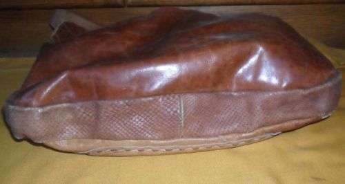 VINTAGE LEATHER BAG