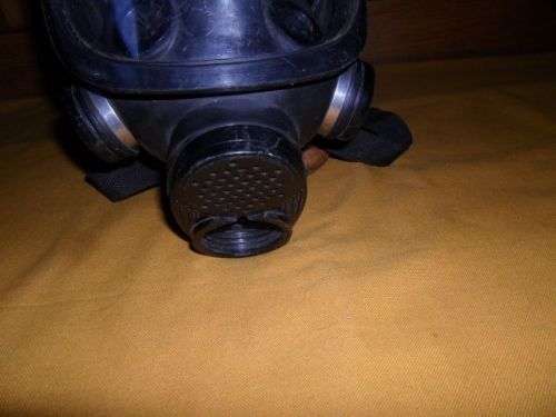 SOUTH AFRICAN ARMY 80'S GAS MASK