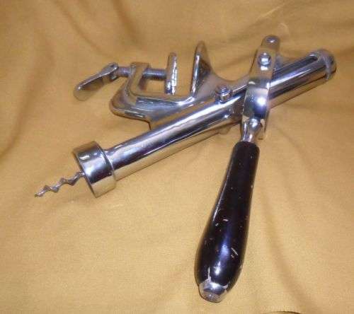 HIGH QUALITY HEAVY DUTY  WINE BOTTLE OPENER -CLAMPS TO TABLE