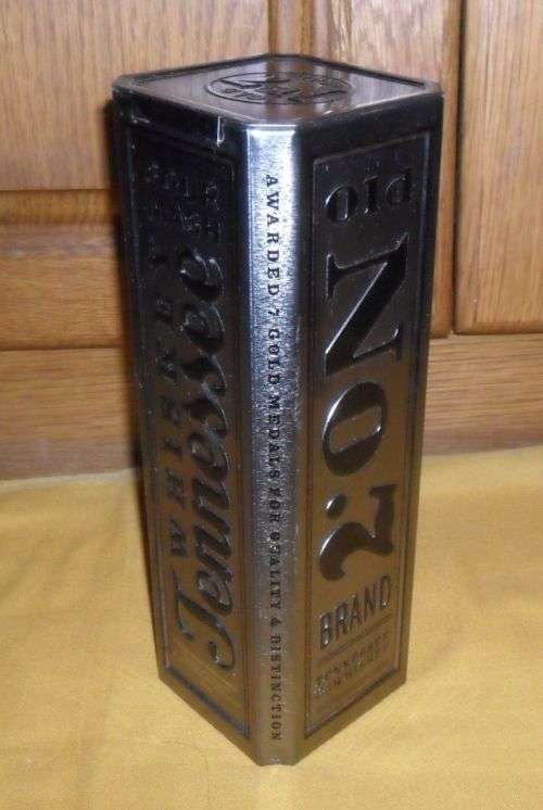 JACK DANIELS SINGLE TIN  -MASTER DISTILLER JASPER NEWTON 1866-1911