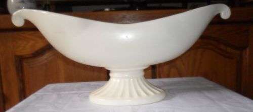 STUNNING LARGE BOAT SHAPED BESWICK MATT WHITE VASE \ BOWL \ PLANTER 43CM X18CM