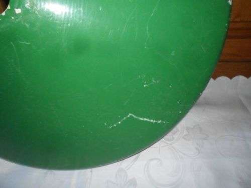 LARGE METAL GREEN SHADE