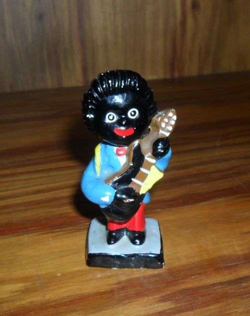 VINTAGE ROBERTSON BAND  GOLLIWOG PORCELAIN FIGURINE
