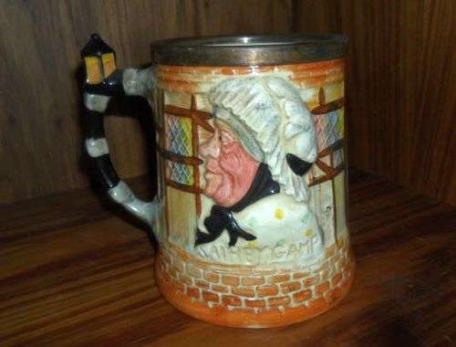 VINTAGE 1950'S LANDCASTER SANDLAND DICKENS CHARACTER-WELLER AND SAIREY GAMP BY TH SANDLAND- TOBY JUG
