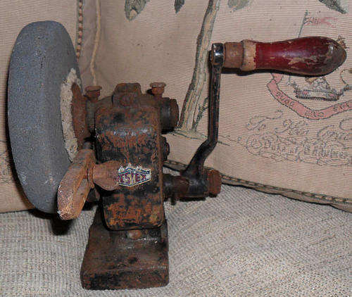 ANTIQUE WESTEX GRINDER