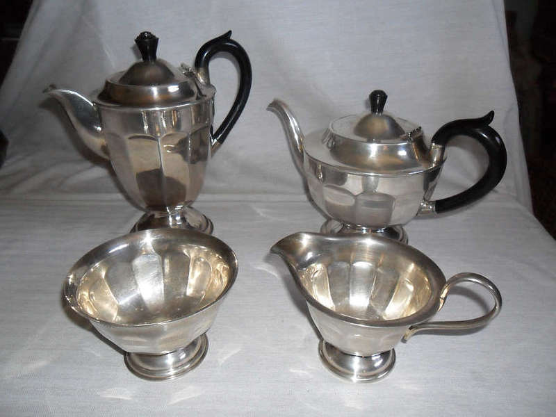 LOVELY  4 PIECE TEA AND COFFEE SET