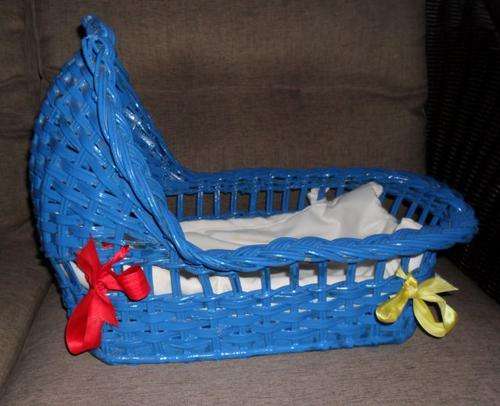 DOLLS CANE CRIB