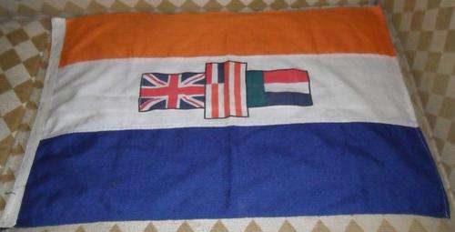 OLD SOUTH AFRICAN COTTON FLAG - 61CM X 41CM