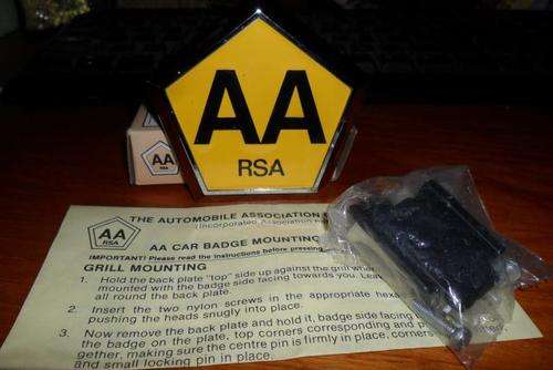 NEW AA RSA GRILL BADGE -BOXED PLUS FITTINGS