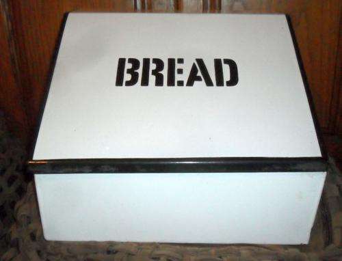 VINTAGE ENAMEL BREAD BIN