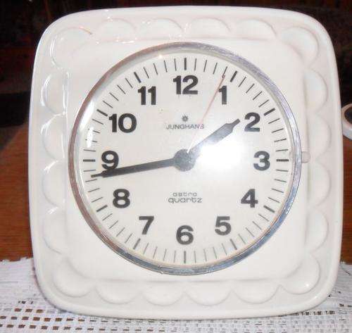 ART DECO VINTAGE JUNGHANS QUARTZ CERAMIC KITCHEN WALL CLOCK
