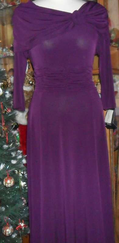 LOVELY CALF LENGTH PURPLE DRESS- SIZE 40 NEW STRETCH WITH DETACHABLE TRIM