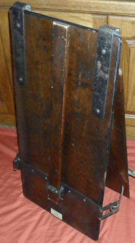 ANTIQUE RETRO 1920'S WATTS WOODEN TROUSER PRESS.