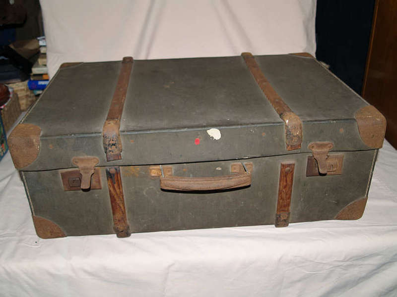 OLD OLIVE GREEN CASE
