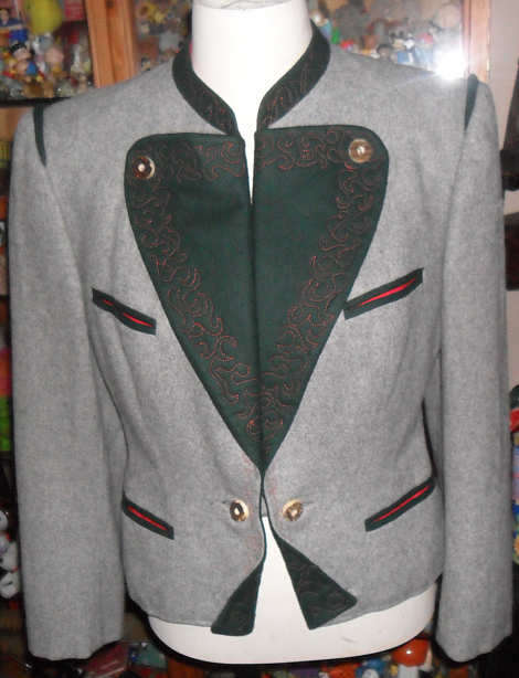ANTIQUE HUNTING \RIDING JACKET