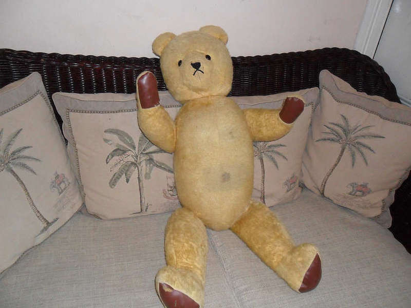 LARGE OLD ANTIQUE BEAR