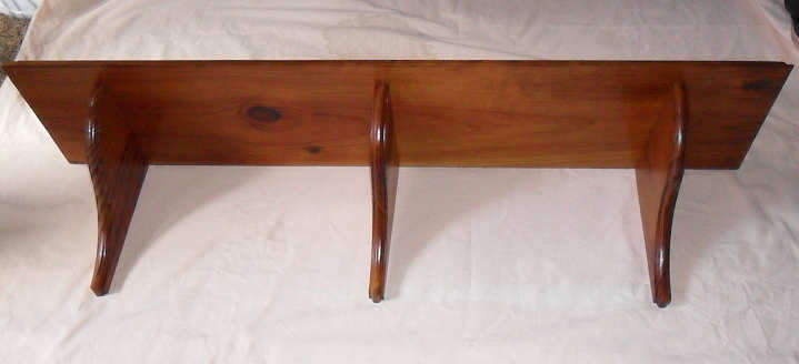 LOVELY PINE SHELF