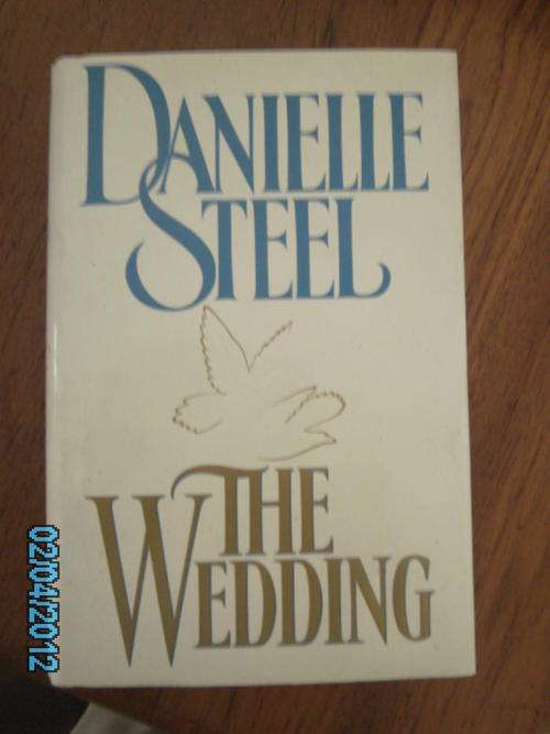 THE WEDDING by Danielle Steel (H/C)