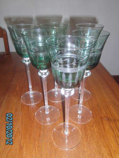 SIX (6) BEAUTIFUL EDGED LIGHT GREEN WINE GLASSES