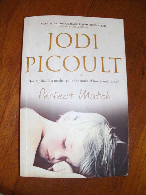 PERFECT MATCH by Jodi Picoult (Softcover)