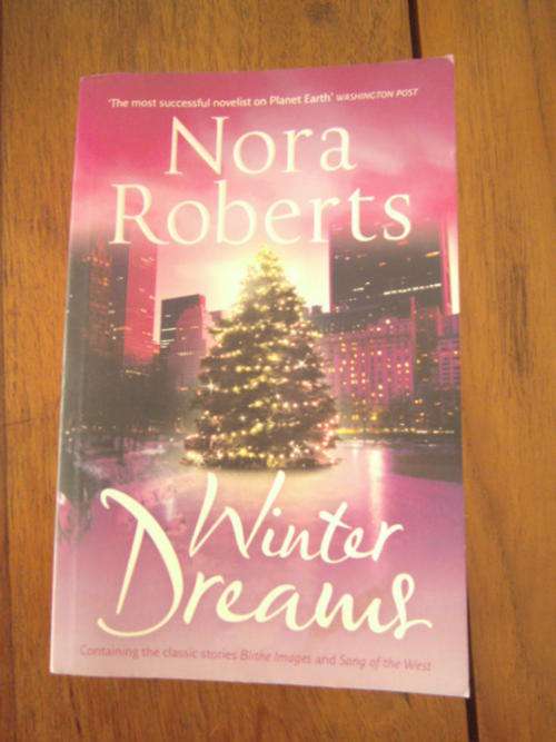 WINTER DREAMS by Nora Roberts (S/C)