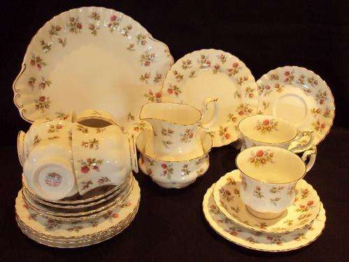ROYAL ALBERT "WINSOME" TEA SERVICE