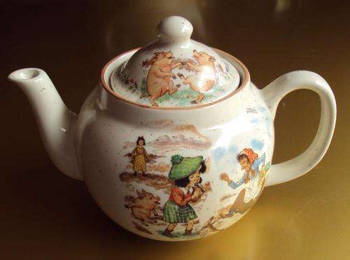 DROSTDY NURSERY RHYME TEAPOT