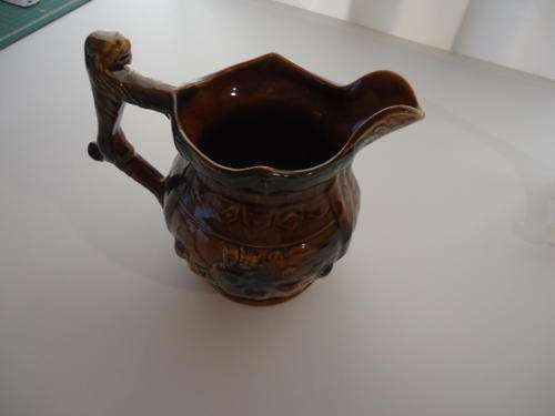 WOODS LION HANDLE BEER JUG