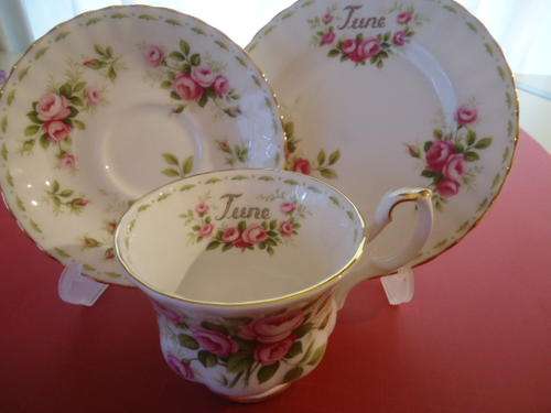 ROYAL ALBERT FLOWER OF THE MONTH 'JUNE' TRIO