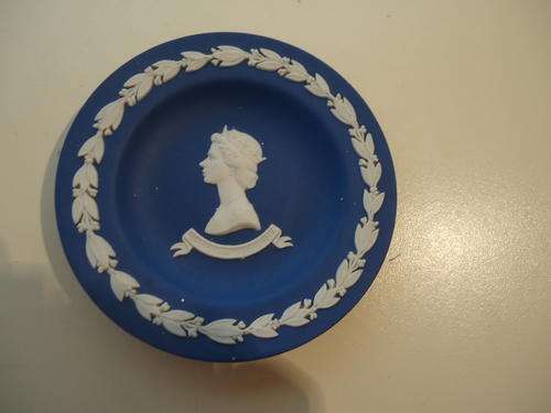 WEDGWOOD PIN TRAY