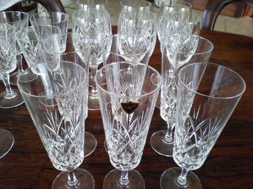 6 SOMERSET HAND CUT LEAD CRYSTAL CHAMPAGNE FLUTES