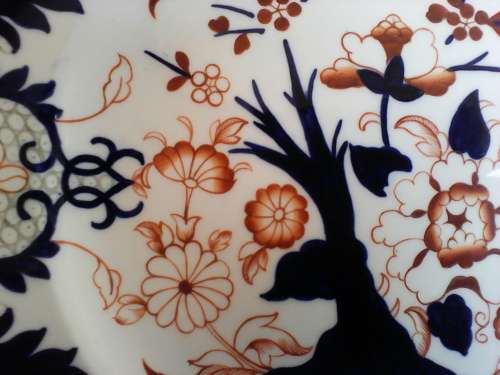 ROYAL CROWN DERBY "JAPAN" or KINGS PATTERN 26cm PLATE