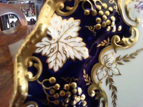 ROYAL CROWN DERBY CABINET PLATE