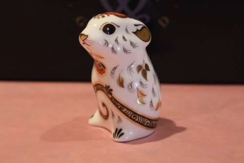 ROYAL CROWN DERBY MOUSE PAPERWEIGHT
