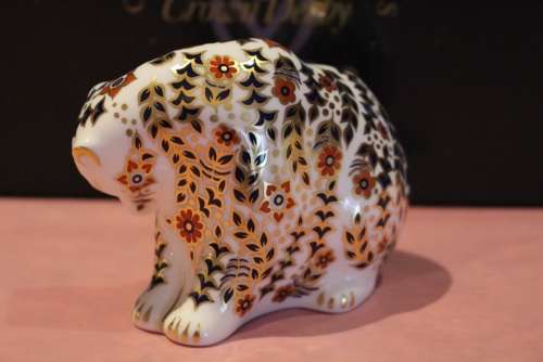 ROYAL CROWN DERBY RUSSIAN BEAR PAPERWEIGHT