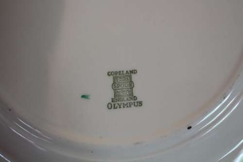 A COPELAND SPODE 26cm PLATE