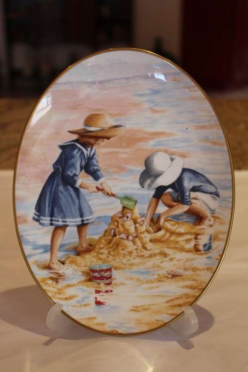 ROYAL WORCESTER WALL PLAQUES