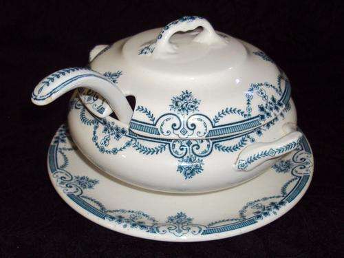 KEELING 4 pc LIDDED SAUCE TUREEN