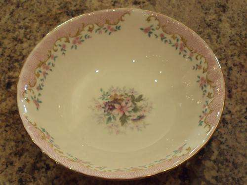 ROYAL ALBERT SERENITY CEREAL BOWL