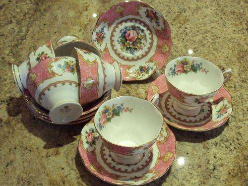 6 ROYAL ALBERT LADY CARLYLE DUOS