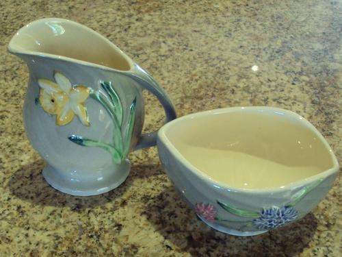SHORTERS MILK AND SUGAR SET