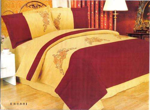 6 PIECE DOUBLE DUVET SET - PLEASE DON'T BID HIGHER THAN MARKET PRICE.