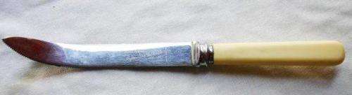 knives
