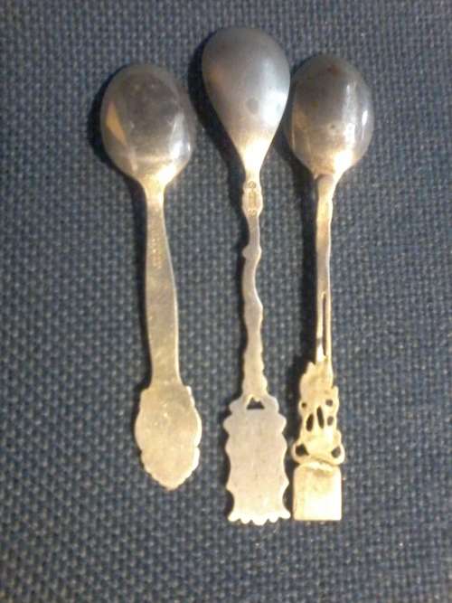 ASSORTED SPOONS