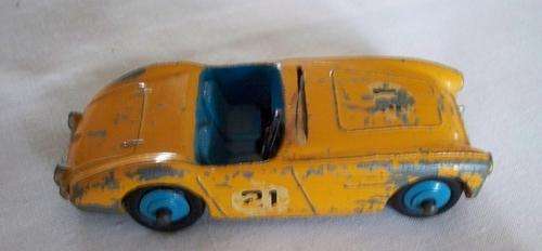 DINKY TOY - AUSTIN HEALLY  (MECCANO LTD)