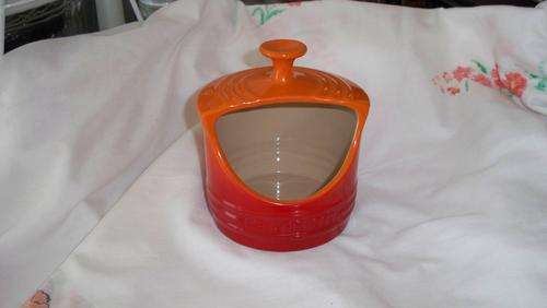 LE CREUSET STONEWARE SALT KEEPER