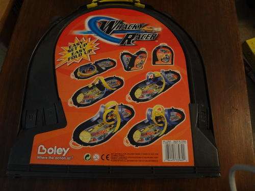 toy - Car race track - whacky racer