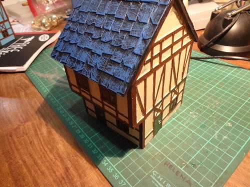 28mm warhammer  wargame - terrain - scenery - 2 storey house - blue roof - A+ painted
