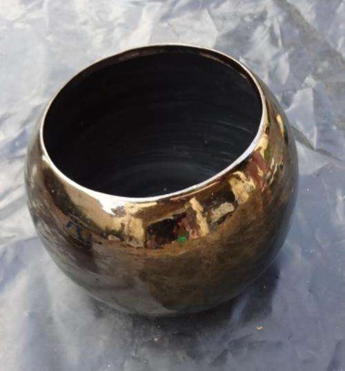 Silver metallic painted pot - used for pot plants