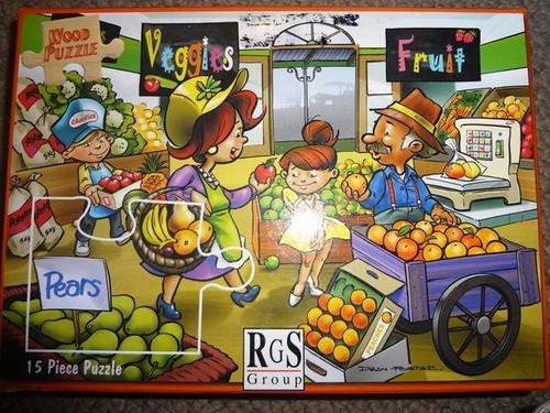 RGS Group - 15 large wooden pieces puzzle - Fruit and Vegie Store- complete